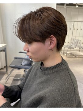 ユーフォリア 渋谷グランデ(Euphoria SHIBUYA GRANDE) メンズ韓国ヘア ハニーベージュカラー 毛流れカット