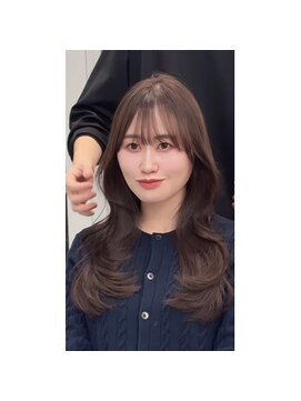 シェノン 近鉄奈良店(CHAINON) ワンホンレイヤー/ミルクティーブロンド/ダークブルー/近鉄奈良
