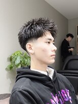 ラック(Luc)&nbsp;テーパーフェード　ジェットモヒカン　短髪