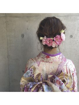 アピッシュ ギンザ(apish ginza) tomoヘア＊成人式&卒業式♪似合わせヘアアレンジ　しっとりヘア