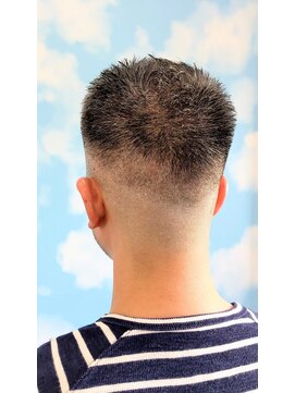 シルク(Silk) フェードカット