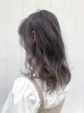 アイティー バイ アルバム 浦和店(IT by ALBUM) グレージュロング_アッシュブラウンネオウルフ_ba280621