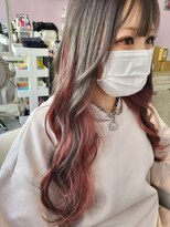 メルシー(Merci)&nbsp;【Ｍｅｒｃｉ】シルバーベージュ×赤インナーカラー