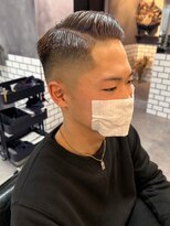 ティダスマイル(tida smile) スキンフェードアップバング刈り上げショートツーブロック