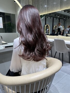 ロンドメリア 天神大名店(Lond Melia) ★斜めバングミディアムヘアグレージュカラーシルキーベージュ★