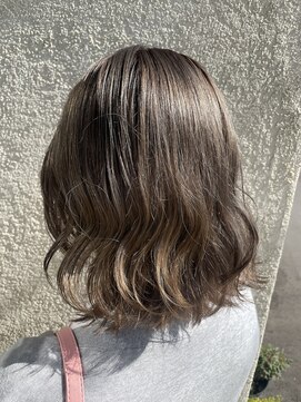 ヴォイス(Voice) ほうじ茶グレージュ