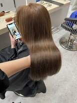 天神美容室&nbsp;【KASUMI天神美容室】オリーブベージュ×海外レイヤー