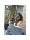 ツインお団子スタイル　玉ねぎヘアー