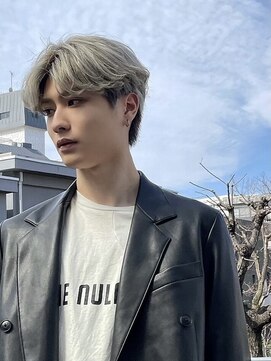 アクシー ヘアーアンドメイク(AXY HAIR&MAKE) 【AXY新宿】マッシュ×シャドウパーマ/センターパート波巻き