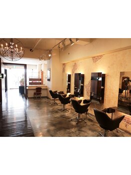 [少路駅徒歩６分]心斎橋の大人気サロンが少路エリアに！お客様の“なりたい”を叶えます♪