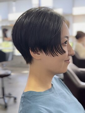 ミズチャーム(Ms.CHARM) ショートヘア/顔まわりカット/髪質改善/外苑前