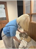 blond