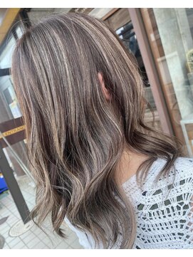 ヘアーデザイングランツ(Hair Design GLANZ) Highlight