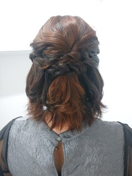 ランリ 金山 名古屋(Ranri) ハーフアップ