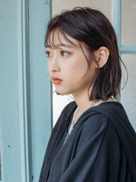 シェルク バイ シャッセ(cerc by SASE) 切りっぱなしボブ