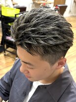 ヘアスタジオ ロメオ(hair studio Romeo)&nbsp;ショートハイライト/アップバング/フェザー