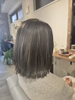 ウィート(wheat)&nbsp;レイヤーボブ×アッシュブラウン