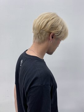 マール 矢場町(MARL) ワンブリーチで作るメンズブロンド