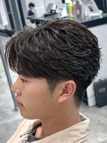 オーバル ジングウマエ(OVARL jingumae) フェザーパーマセンターパートサーフカール