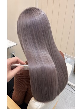 レヴァ(LEVA) 茨木でハイトーンも髪質改善