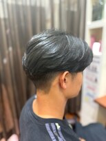 美容室ヒラトヤ 都南店&nbsp;マッシュスパイラルパーマバーバースタイル黒髪メンズカット