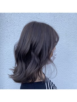 スリーアール(threeR) たっぶりハイライトで透明感◎