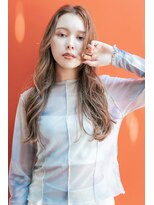 ロジッタ(ROJITHA)&nbsp;【ROJITHA原宿表参道】外国人風ハイライト×センターパート