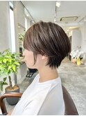 Roi.【ロイ】ショート×グレージュカラー