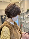 大人美人ショート 黒髪 グレージュカラー