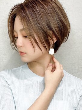 シルクレイ 高田馬場(Silk-lei) クールショートの小顔オリーブカラー 20代30代40代