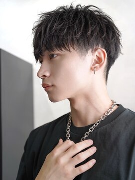 ゼロ 渋谷(XeRo) ツーブロック刈り上げマッシュ【緩めツイストスパイラルパーマ】