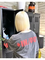 ヲタク(wotaku.)&nbsp;ブロンドカラー抜きっぱなしブリーチハイトーンボブミニボブ艶髪