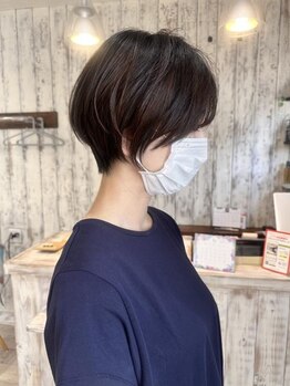 グロッシィ ヘアープロデュース(GROSSY HAIRPRODUCE)の写真/今っぽい大人ショートヘアやくびれショート、ウルフショートなど魅力的なショートデザインを提案◇