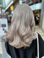 アンジェリカ バイ マジョラム(ANGELICA by marjoram)&nbsp;ハイトーンホワイトカラー　髪質改善カラー