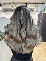 メリー オオサカ(Merly Osaka)&nbsp;contrast balayage
