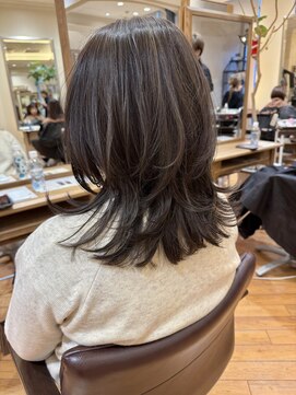 ビュートリアム265(BEAUTRIUM 265) ◆ハイライトカラー/ウルフカット/ハイレイヤー/レイヤーカット