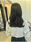 オリーブベージュ