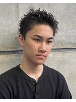 オーシャントーキョー ホワイト 原宿(OCEAN TOKYO WHITE)&nbsp;スパイキーショート刈り上げフェードツーブロック七三パーマ