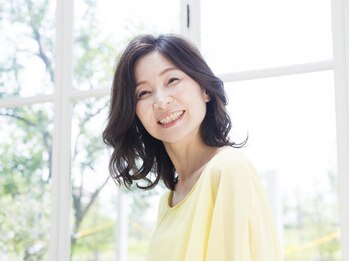 カラー専門店 フラット 鷺ノ宮店(fLat)の写真/オーガニック認証『ヴィラロドラ』定期的なメンテナンスが必要な白髪染めだからこそ髪と地肌に優しく♪