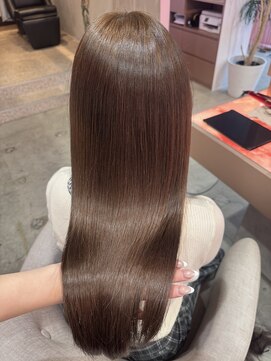 ウィクシーミミ 栄矢場町店(wixy mimi) ベージュ