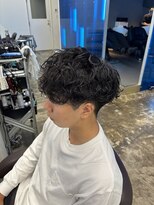 アンサー 千葉中央(UNSER prod by THE DAY)&nbsp;【MEN’S HAIR/サーフカール/刈り上げセンターパート/千葉】