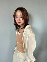 アム(amu)&nbsp;レイヤーカット/くびれミディアム/ウルフカット/ベージュカラー