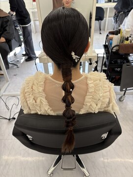 ジーナ 天神(Zina) タイトポニーテール/小顔/黒髪/ヘアセット[福岡天神]