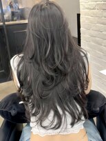 アビー(ABBEY) ロングヘアレイヤーロングレイヤーカットハッシュカット