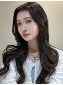 大人可愛いくびれレイヤーセミロング