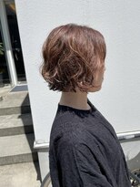 ベリー(berry)&nbsp;濡れ感×くせ毛が大人可愛いショートボブ☆