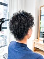 イル 天神西通り店(ill)&nbsp;【メンズ★天神】スパイキーショート×ツーブロック×束感ヘア