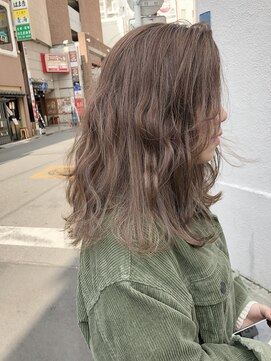 パーク(PAAQ) 【田中智大】モカベージュ×ハイライト履歴を活かしたカラー