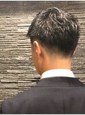ツーブロックビジネスショートレイヤーかき上げコンマヘア