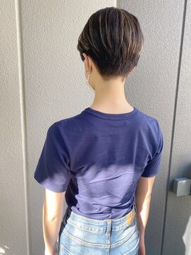 フロート 小阪店(float) マニッシュショート_マロンベージュ Aラインボブ かきあげ